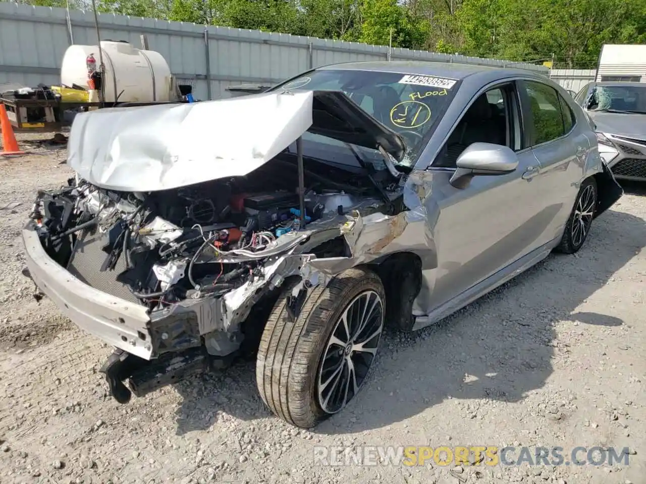 2 Photograph of a damaged car 4T1G11AKXLU911012 TOYOTA CAMRY 2020