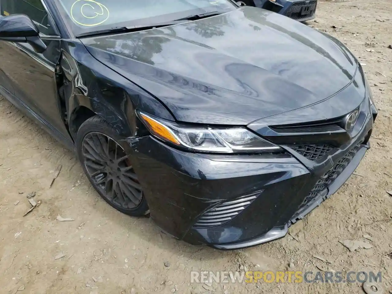 9 Photograph of a damaged car 4T1G11AKXLU911172 TOYOTA CAMRY 2020