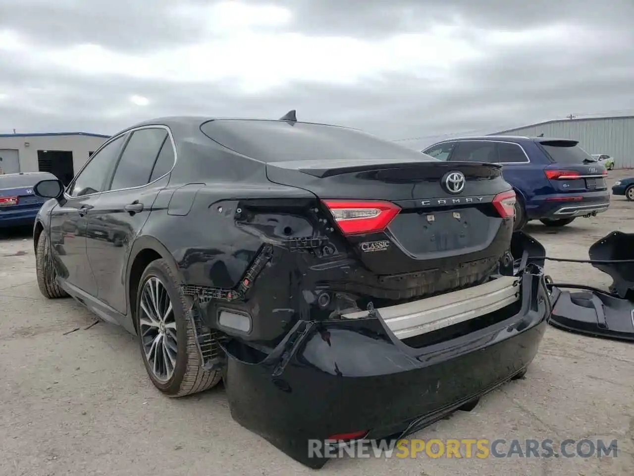 3 Photograph of a damaged car 4T1G11AKXLU912841 TOYOTA CAMRY 2020