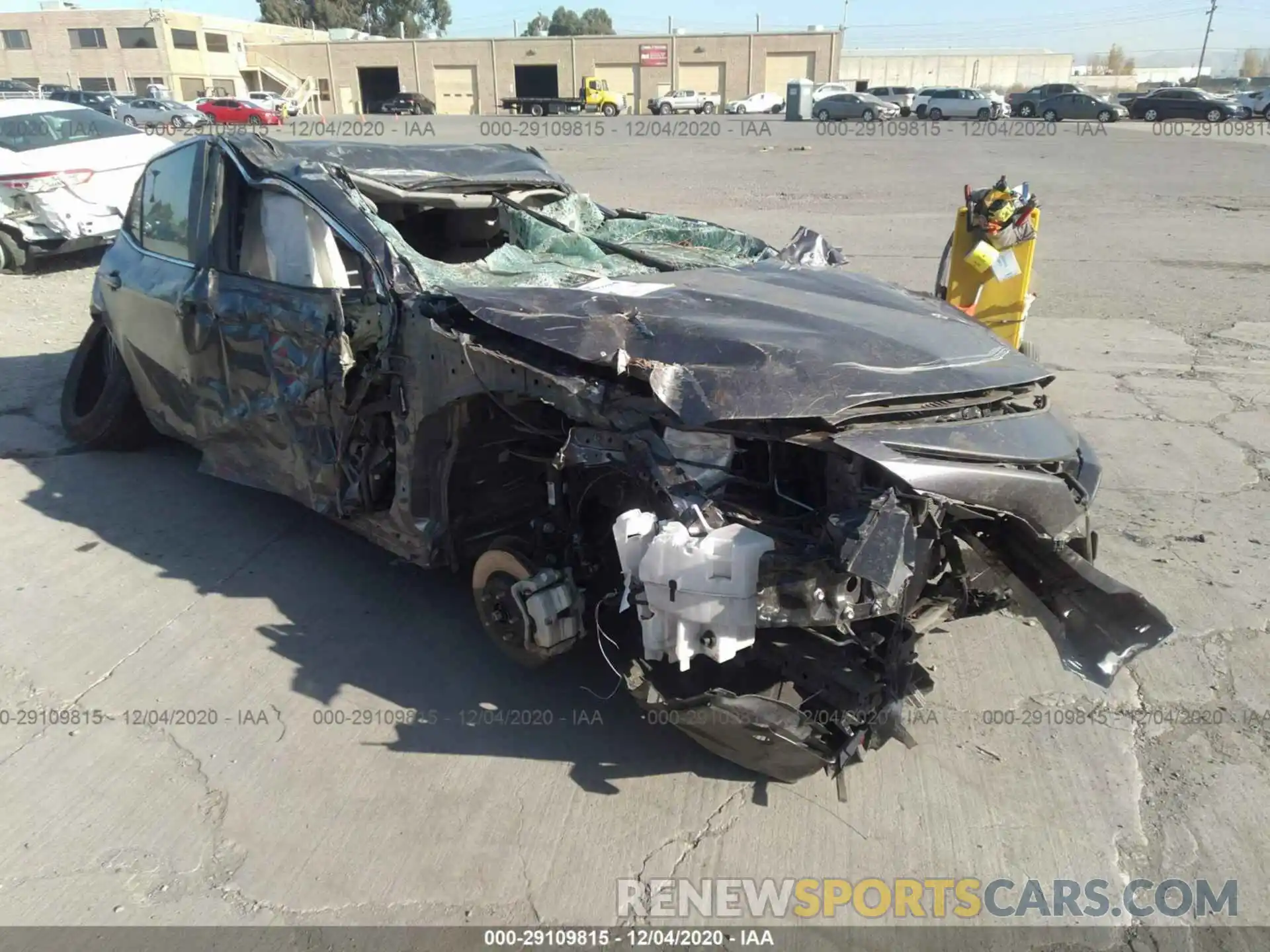 1 Photograph of a damaged car 4T1G11AKXLU915061 TOYOTA CAMRY 2020