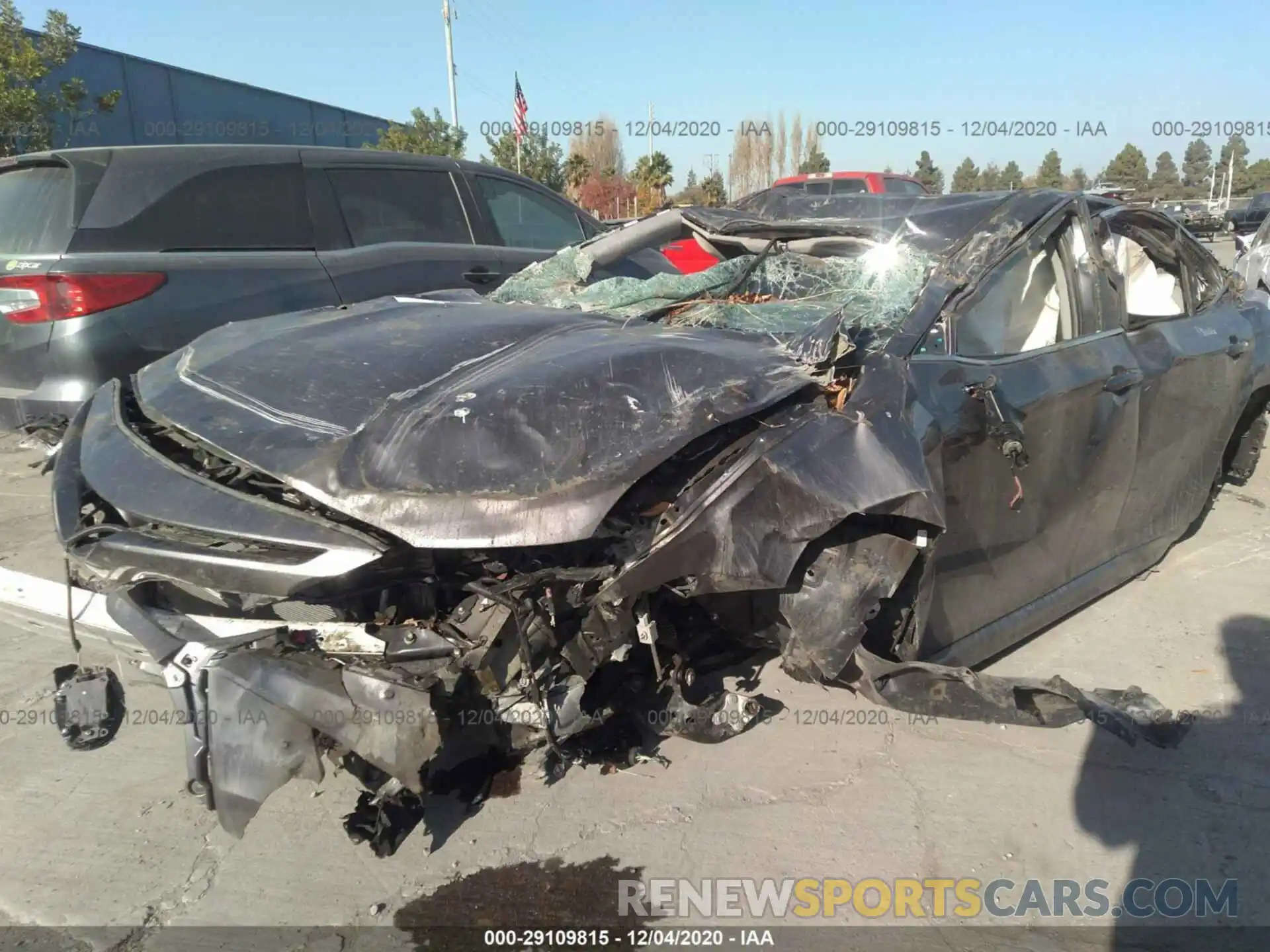 6 Photograph of a damaged car 4T1G11AKXLU915061 TOYOTA CAMRY 2020