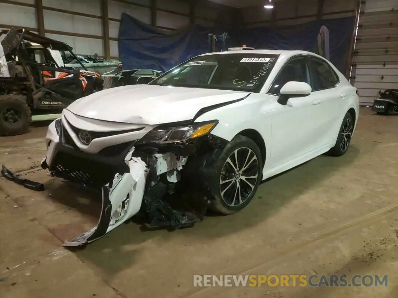 2 Photograph of a damaged car 4T1G11AKXLU923564 TOYOTA CAMRY 2020