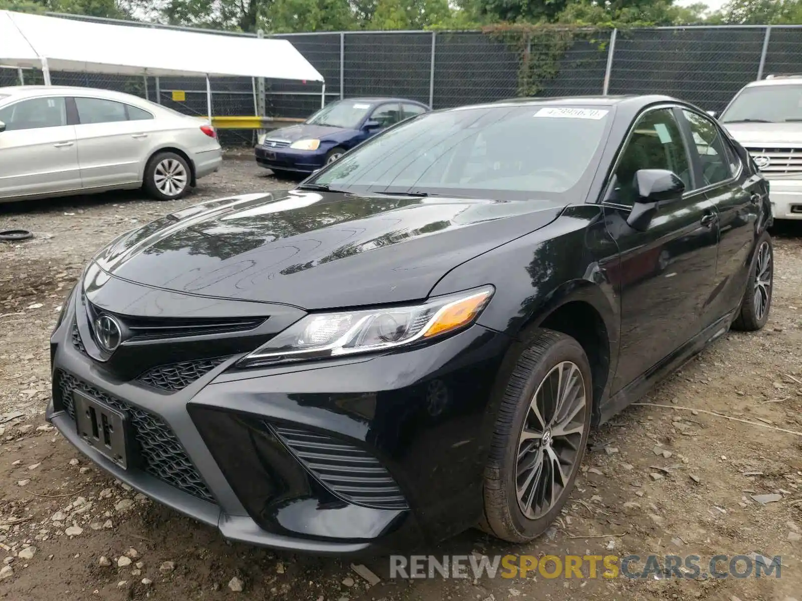 2 Photograph of a damaged car 4T1G11AKXLU925007 TOYOTA CAMRY 2020