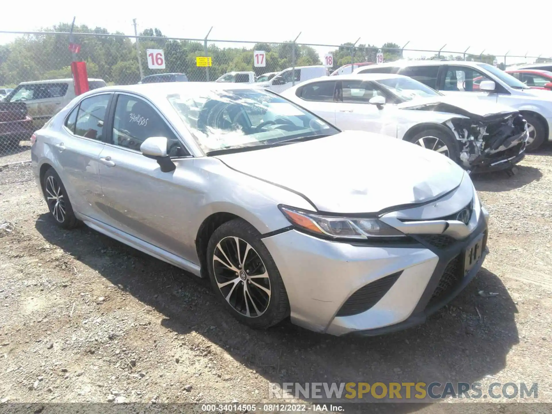 1 Photograph of a damaged car 4T1G11AKXLU926335 TOYOTA CAMRY 2020