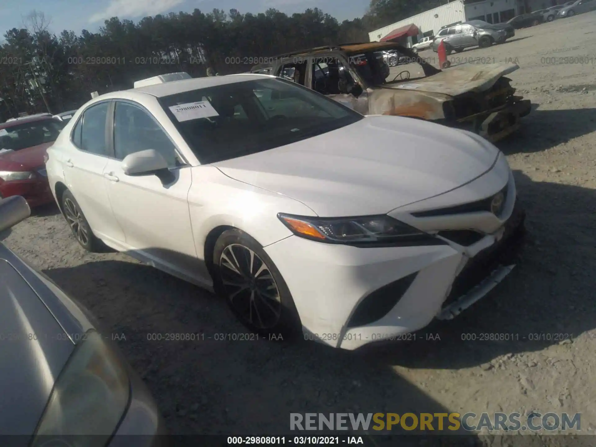 1 Photograph of a damaged car 4T1G11AKXLU926710 TOYOTA CAMRY 2020