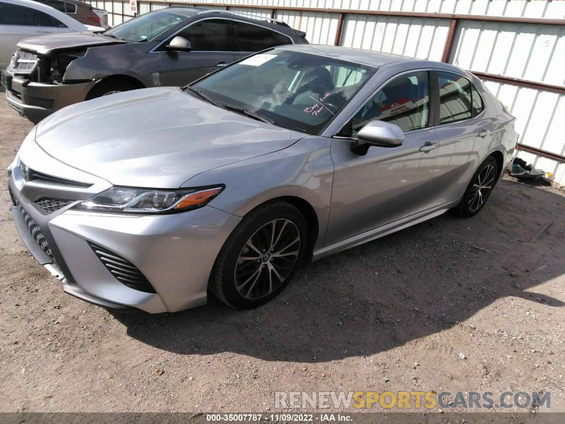 2 Photograph of a damaged car 4T1G11AKXLU926934 TOYOTA CAMRY 2020