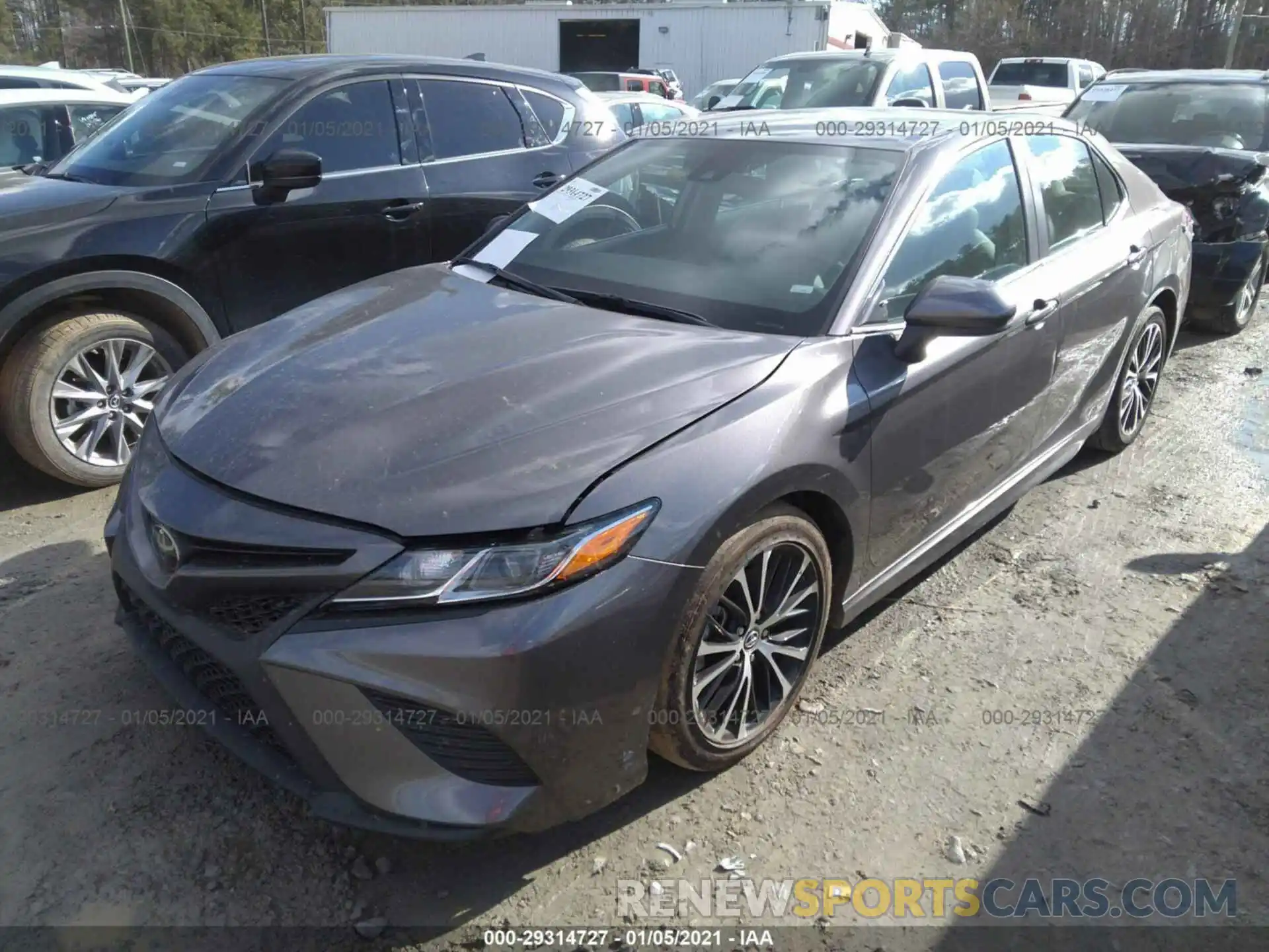 2 Photograph of a damaged car 4T1G11AKXLU927095 TOYOTA CAMRY 2020