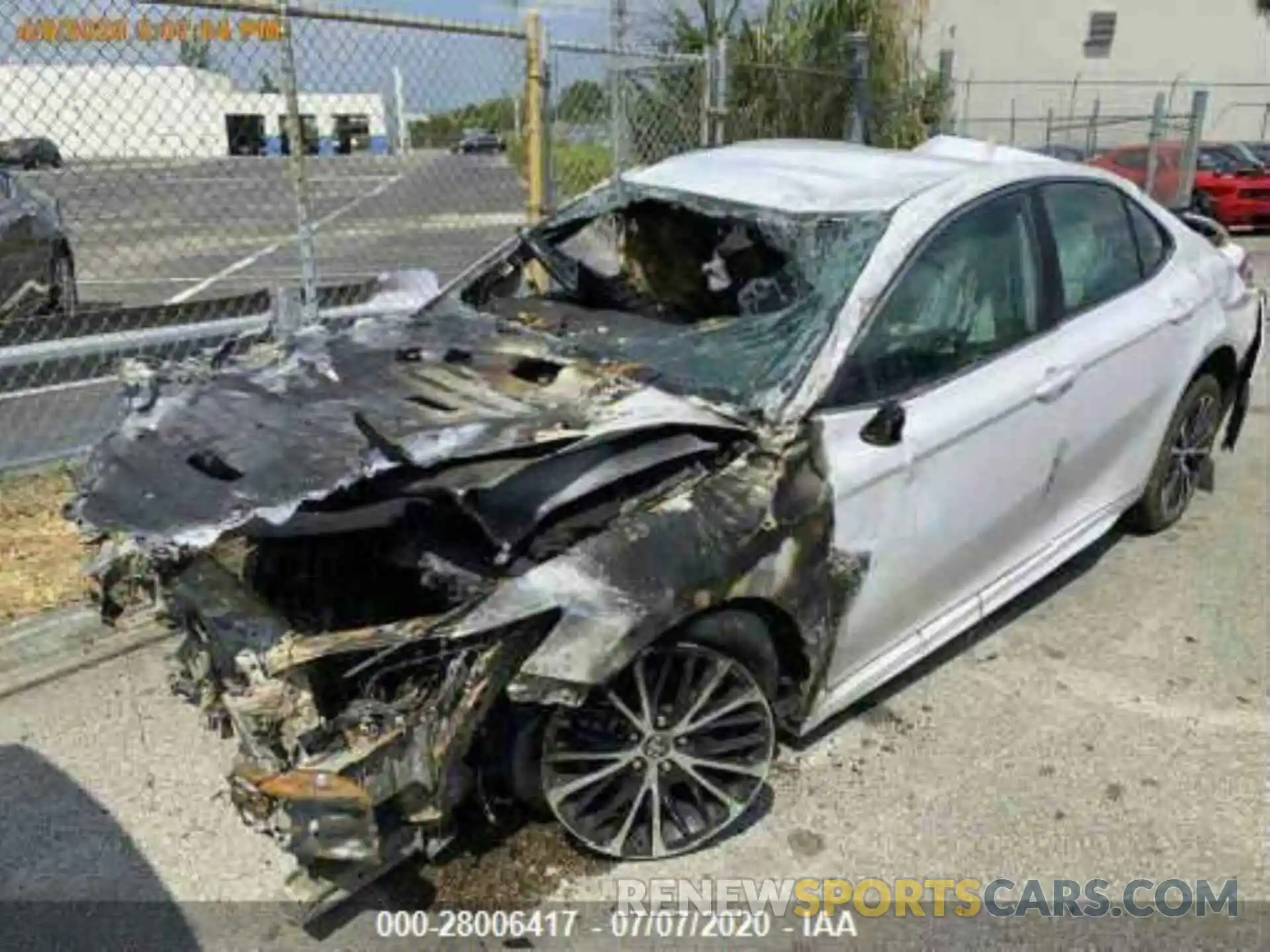 2 Photograph of a damaged car 4T1G11AKXLU929798 TOYOTA CAMRY 2020