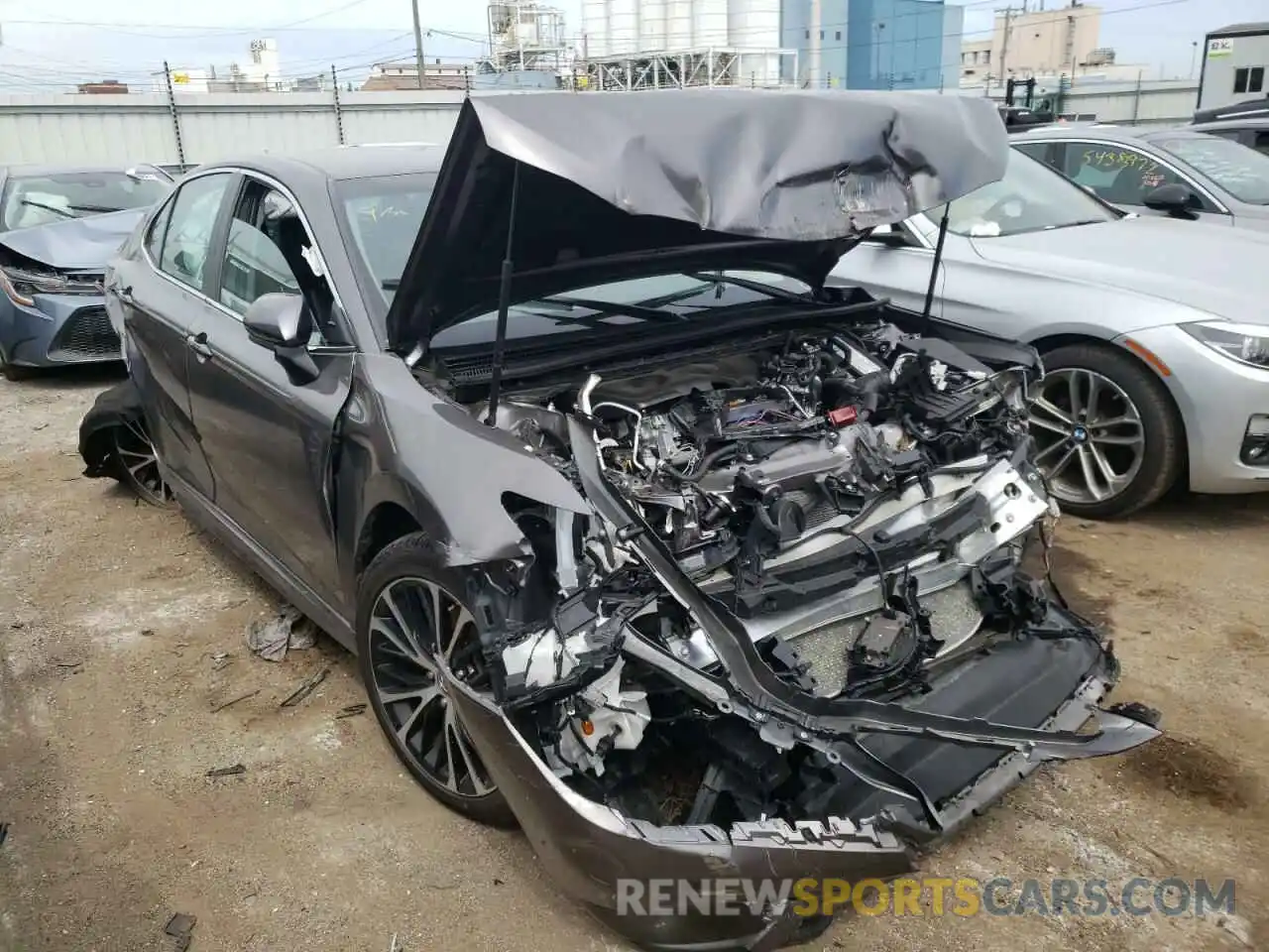 1 Photograph of a damaged car 4T1G11AKXLU930160 TOYOTA CAMRY 2020