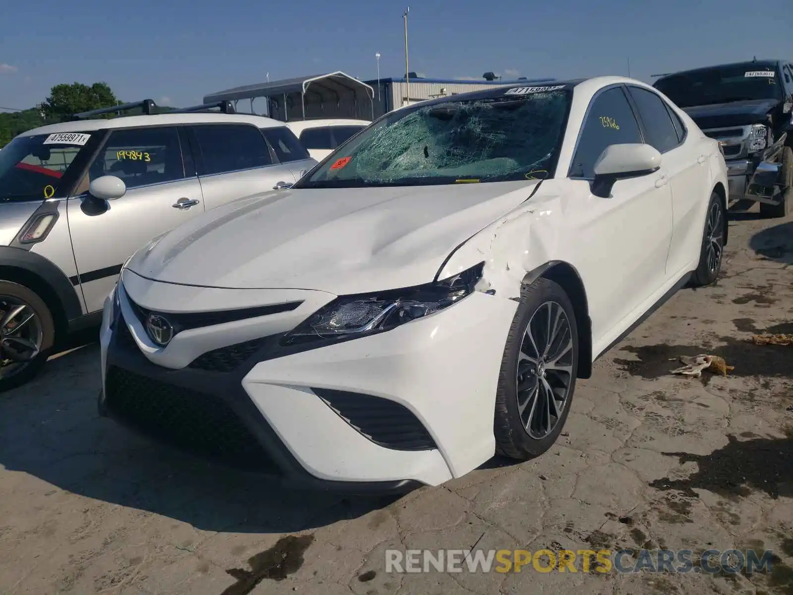 2 Photograph of a damaged car 4T1G11AKXLU938114 TOYOTA CAMRY 2020