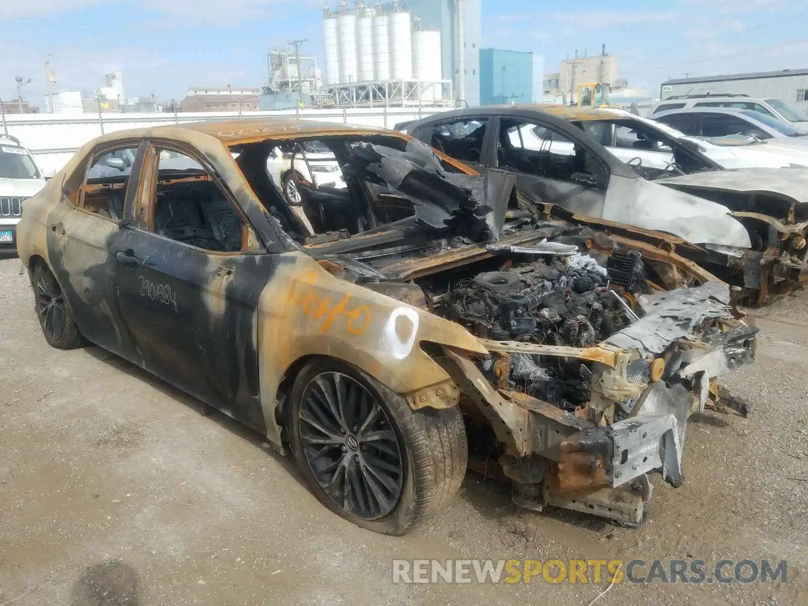 1 Photograph of a damaged car 4T1G11AKXLU941434 TOYOTA CAMRY 2020