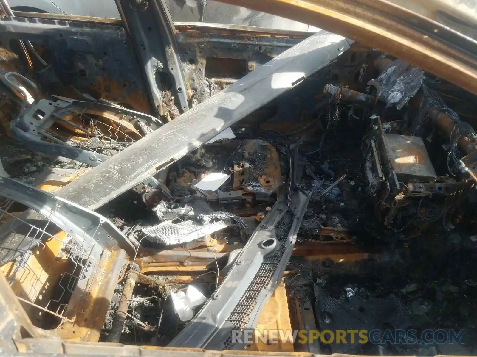 5 Photograph of a damaged car 4T1G11AKXLU941434 TOYOTA CAMRY 2020