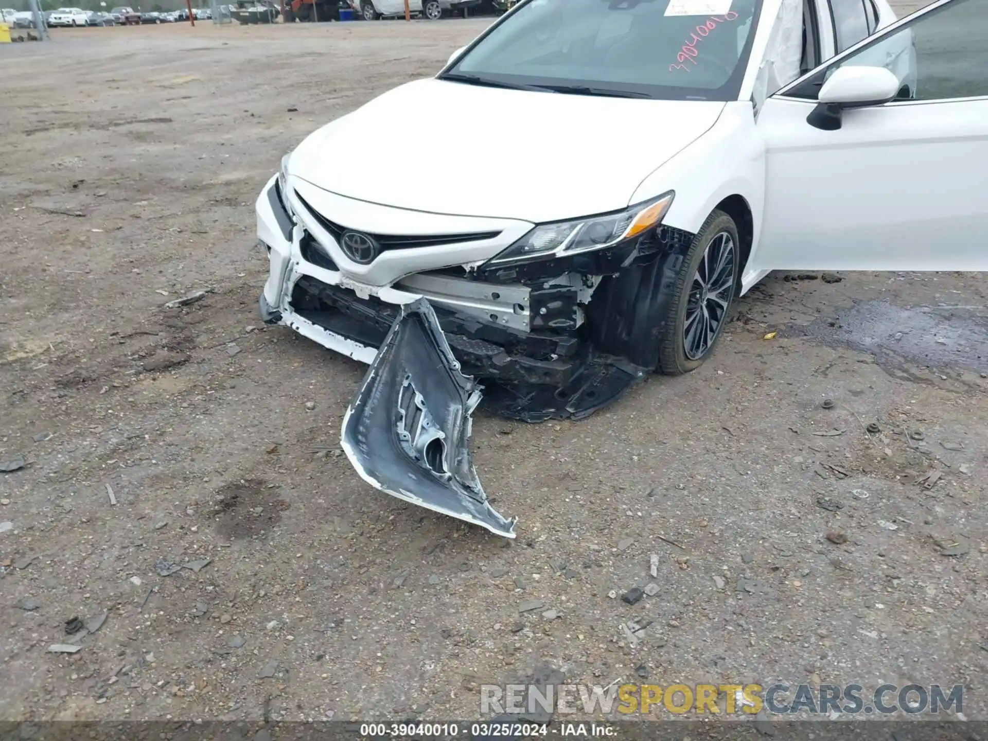 6 Photograph of a damaged car 4T1G11AKXLU951087 TOYOTA CAMRY 2020