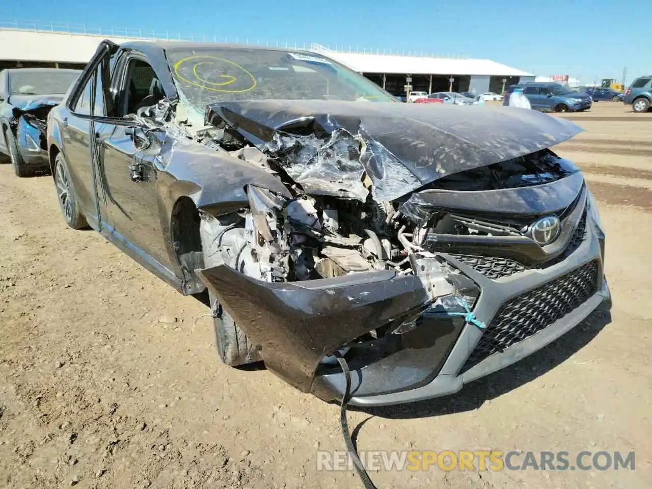 1 Photograph of a damaged car 4T1G11AKXLU959982 TOYOTA CAMRY 2020