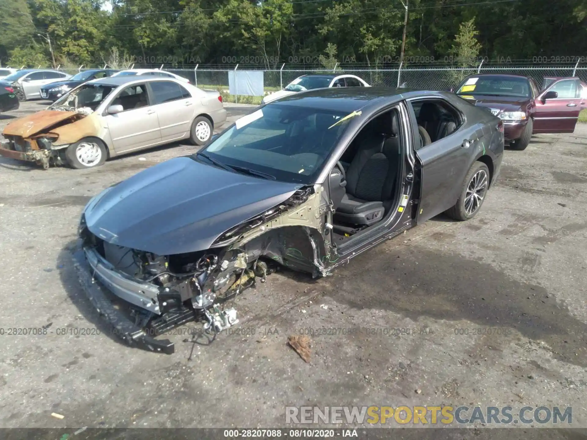 2 Photograph of a damaged car 4T1G11AKXLU961554 TOYOTA CAMRY 2020