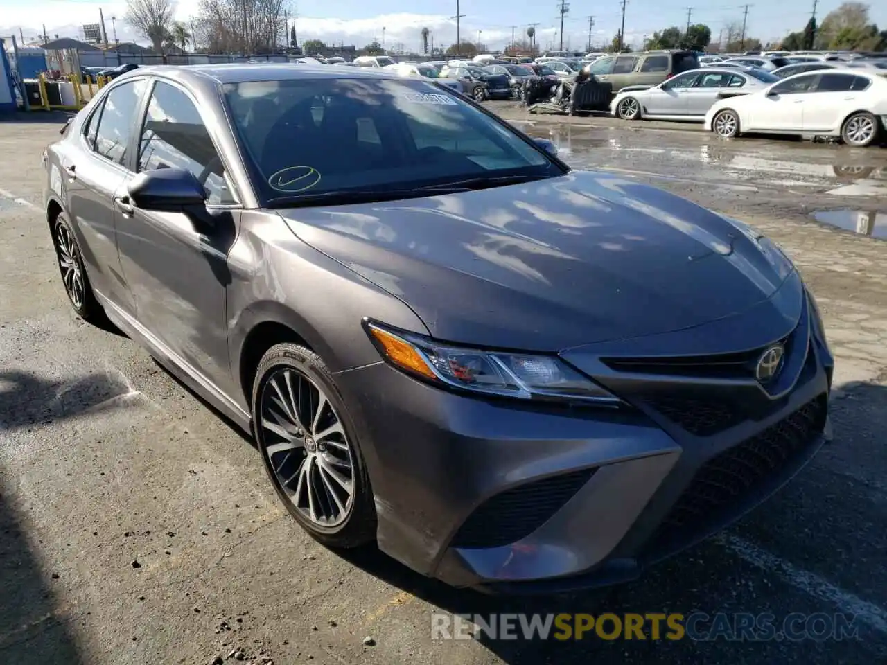 1 Photograph of a damaged car 4T1G11AKXLU965586 TOYOTA CAMRY 2020