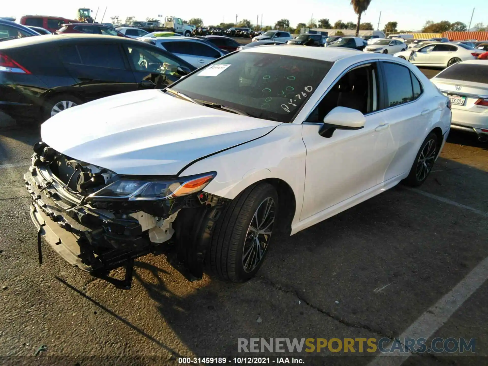 2 Photograph of a damaged car 4T1G11AKXLU980511 TOYOTA CAMRY 2020