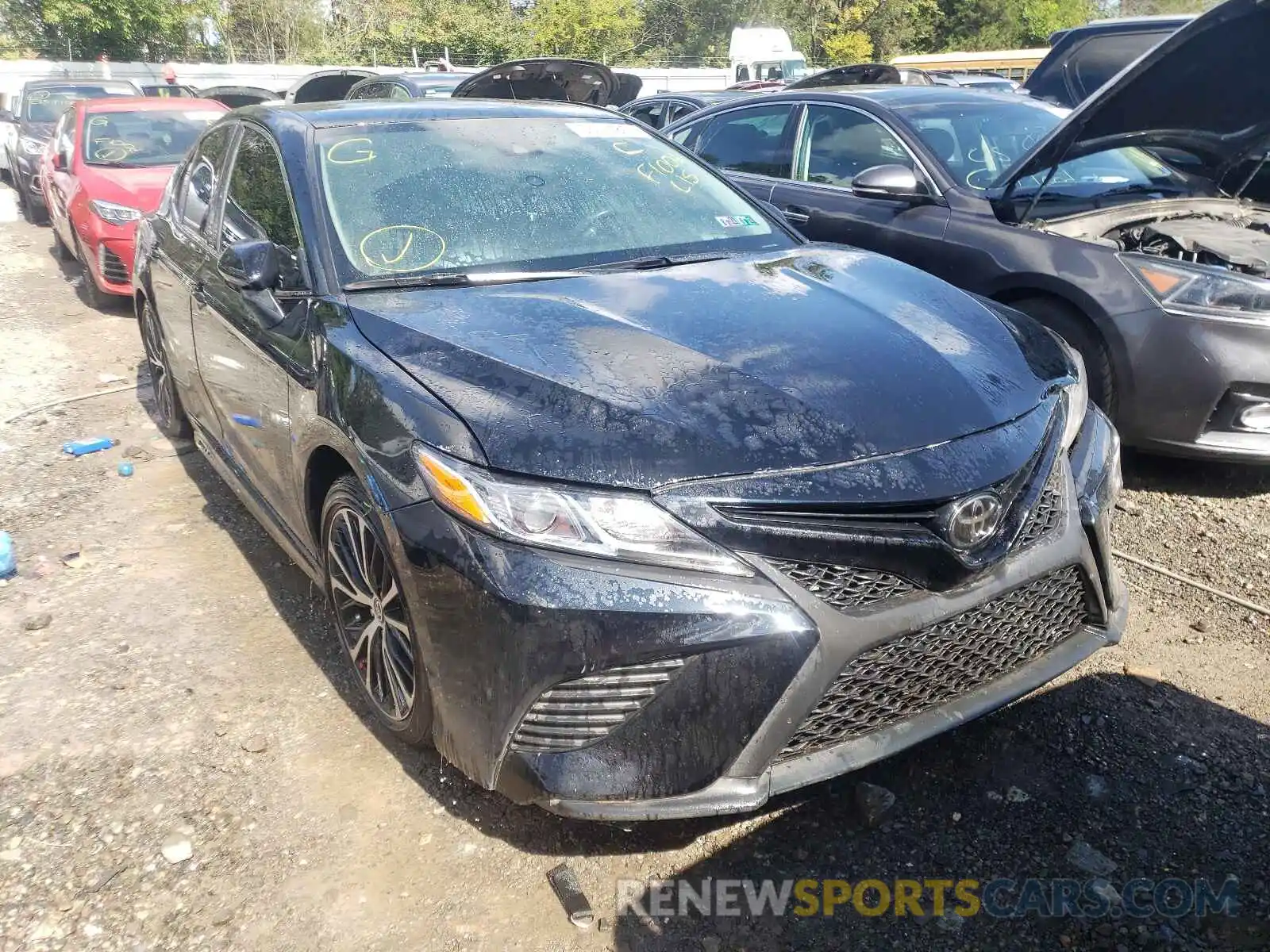 1 Photograph of a damaged car 4T1G11AKXLU986244 TOYOTA CAMRY 2020