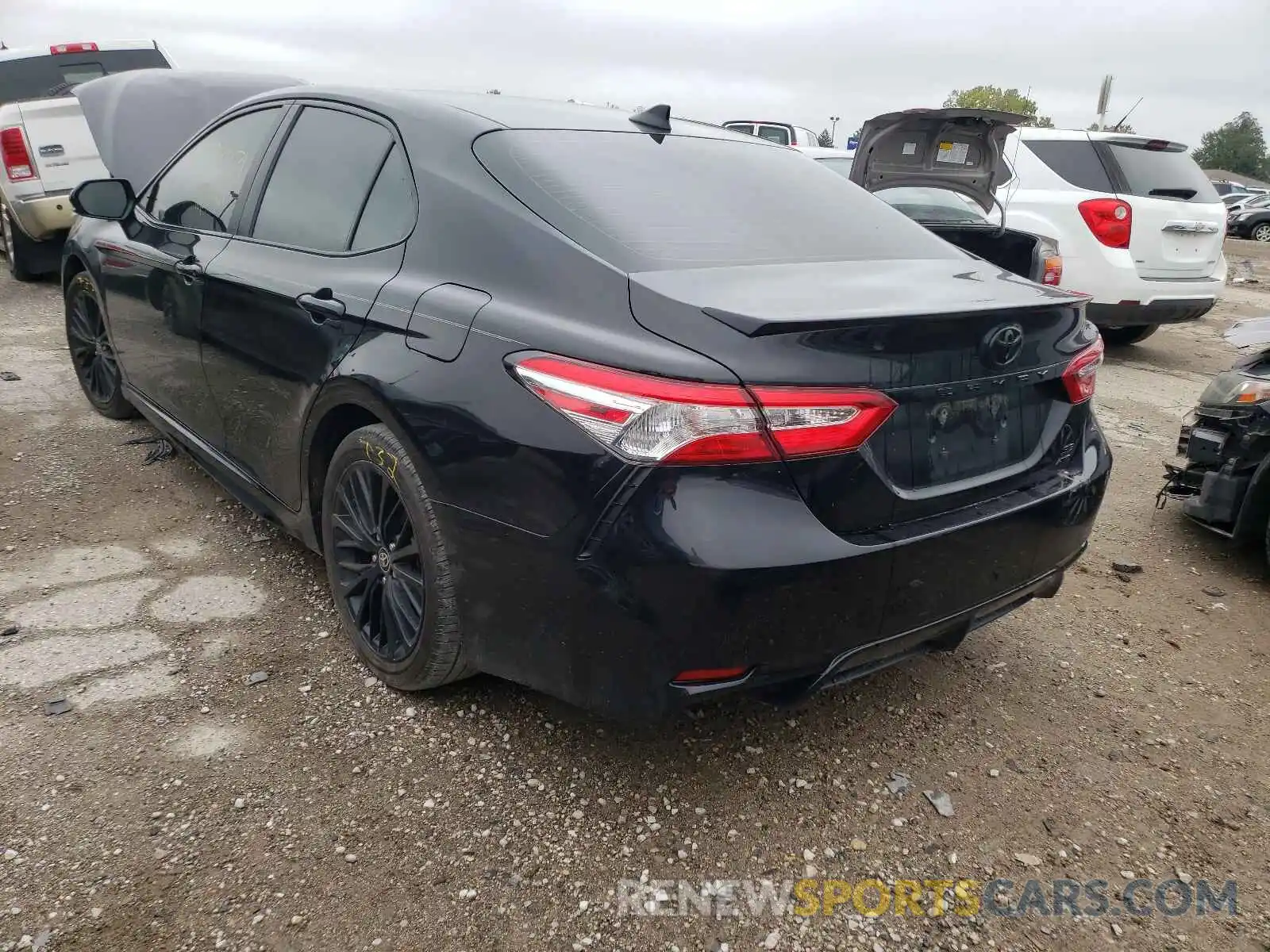 3 Photograph of a damaged car 4T1G11BK0LU002646 TOYOTA CAMRY 2020