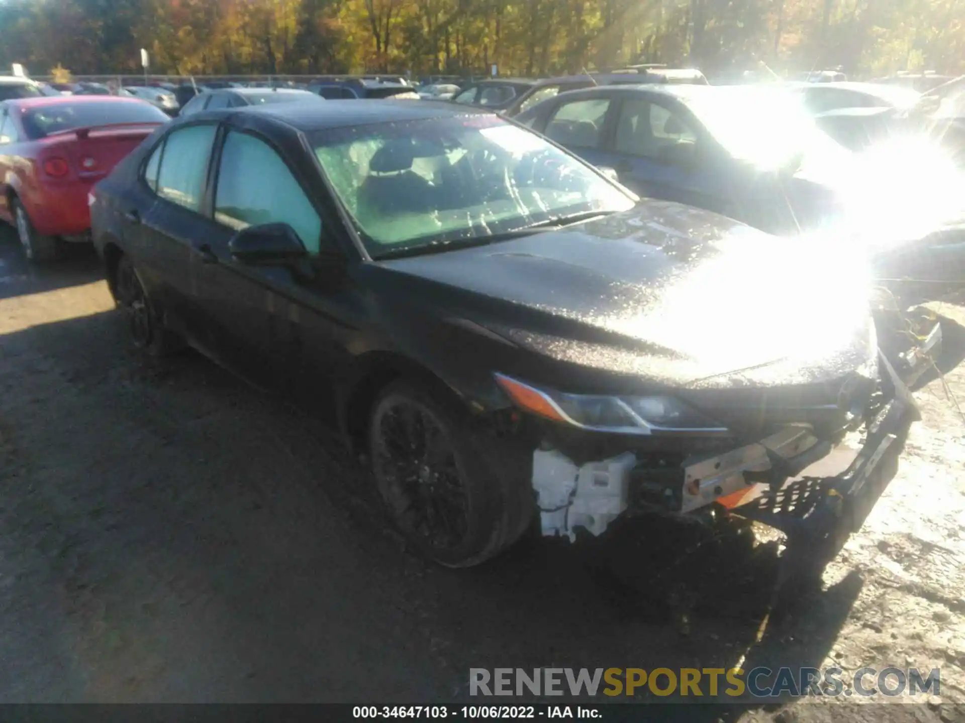 1 Photograph of a damaged car 4T1G11BK0LU008348 TOYOTA CAMRY 2020