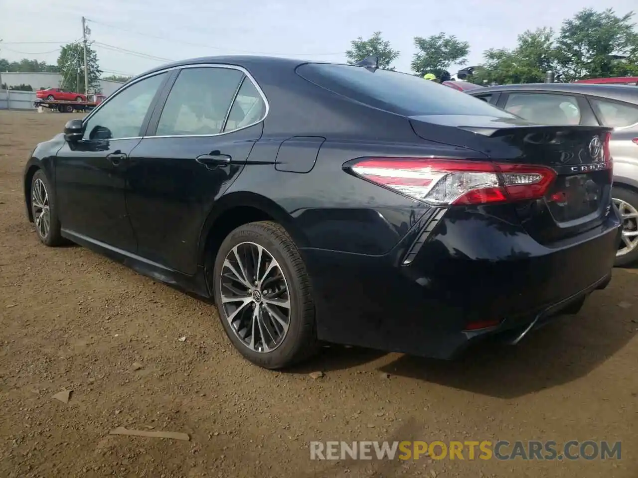 3 Photograph of a damaged car 4T1G11BK0LU017700 TOYOTA CAMRY 2020