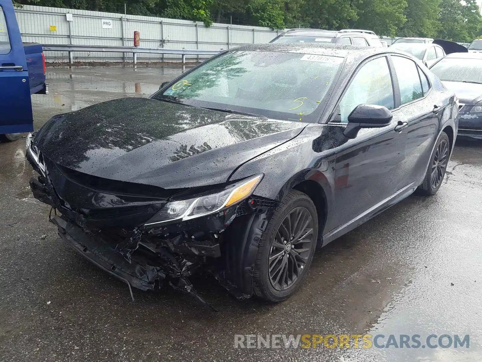 2 Photograph of a damaged car 4T1G11BK1LU001540 TOYOTA CAMRY 2020