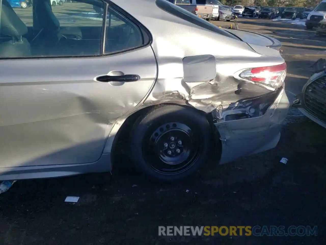 9 Photograph of a damaged car 4T1G11BK1LU008942 TOYOTA CAMRY 2020