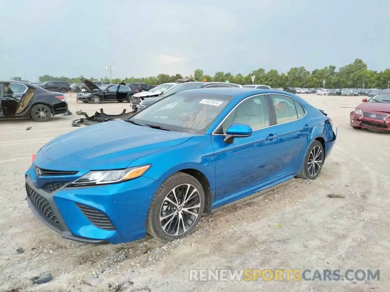 2 Photograph of a damaged car 4T1G11BK1LU010707 TOYOTA CAMRY 2020