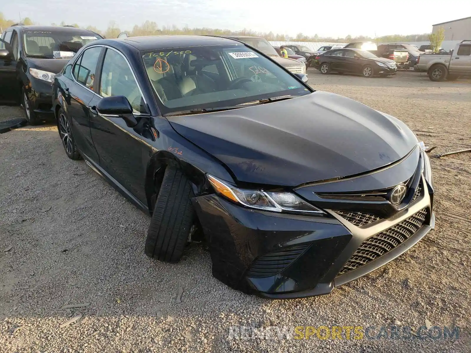 1 Photograph of a damaged car 4T1G11BK1LU011114 TOYOTA CAMRY 2020