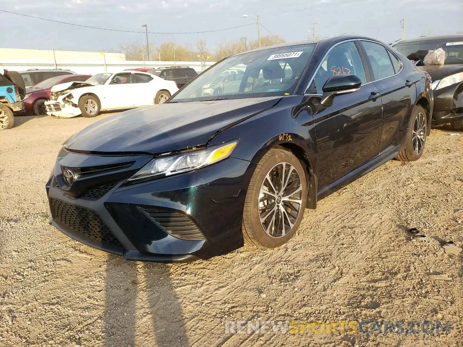 2 Photograph of a damaged car 4T1G11BK1LU011114 TOYOTA CAMRY 2020