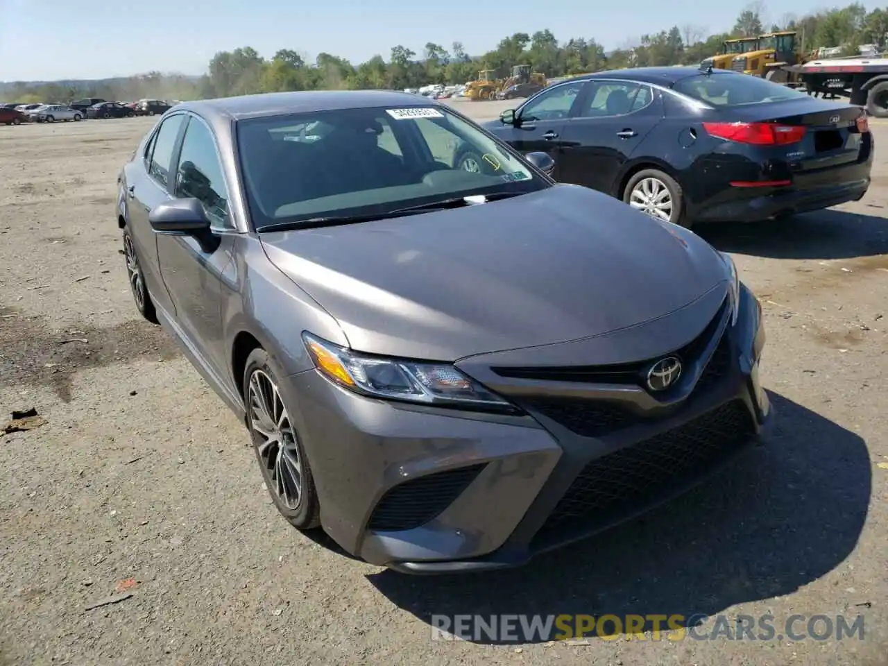 1 Photograph of a damaged car 4T1G11BK1LU017463 TOYOTA CAMRY 2020