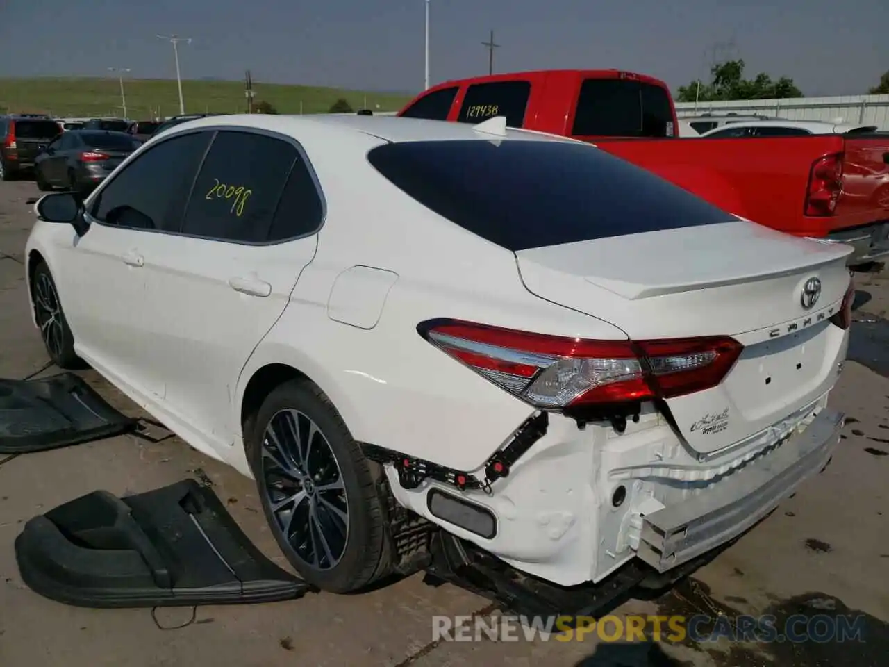 3 Photograph of a damaged car 4T1G11BK2LU013714 TOYOTA CAMRY 2020