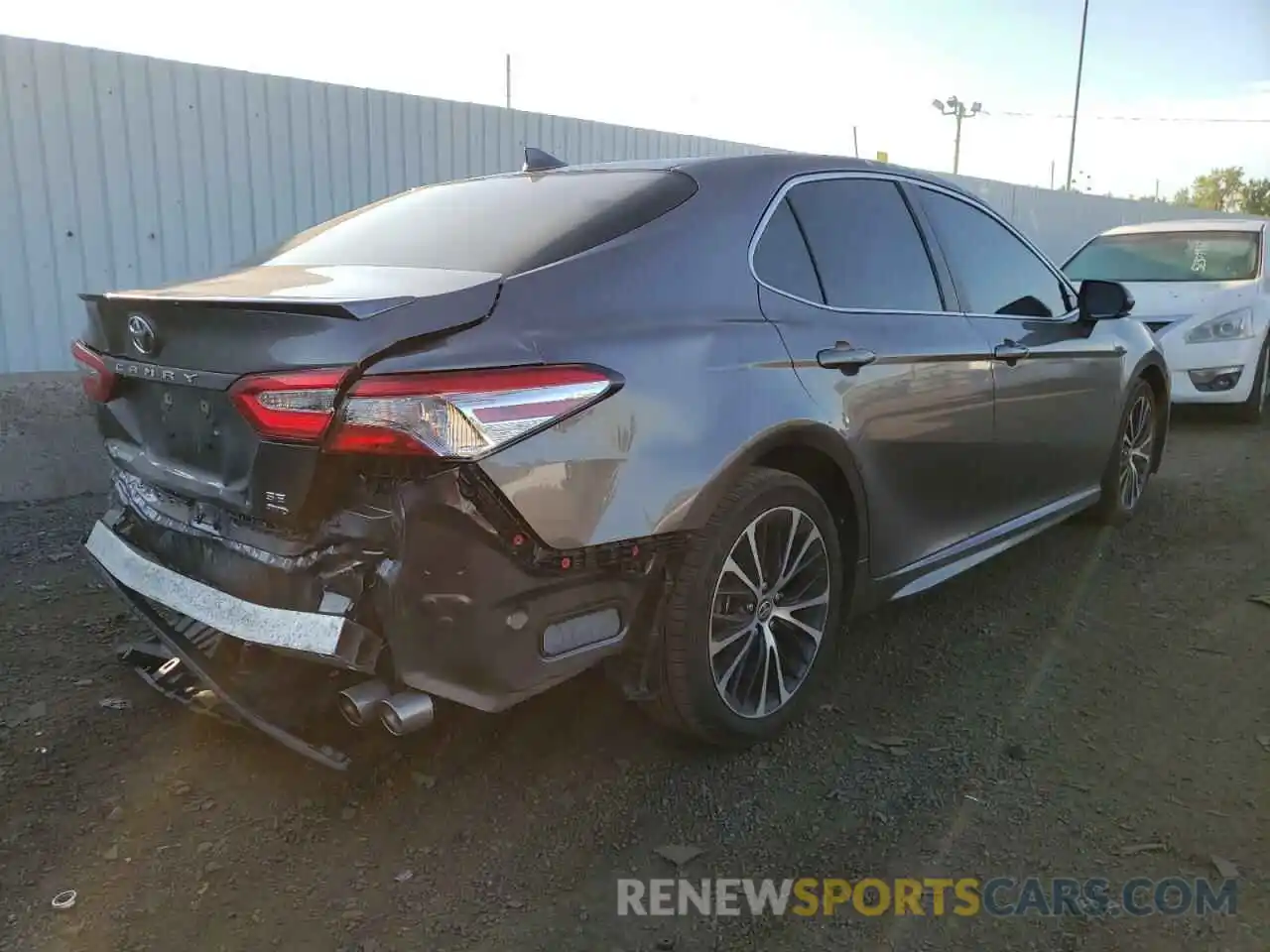 4 Photograph of a damaged car 4T1G11BK2LU014328 TOYOTA CAMRY 2020