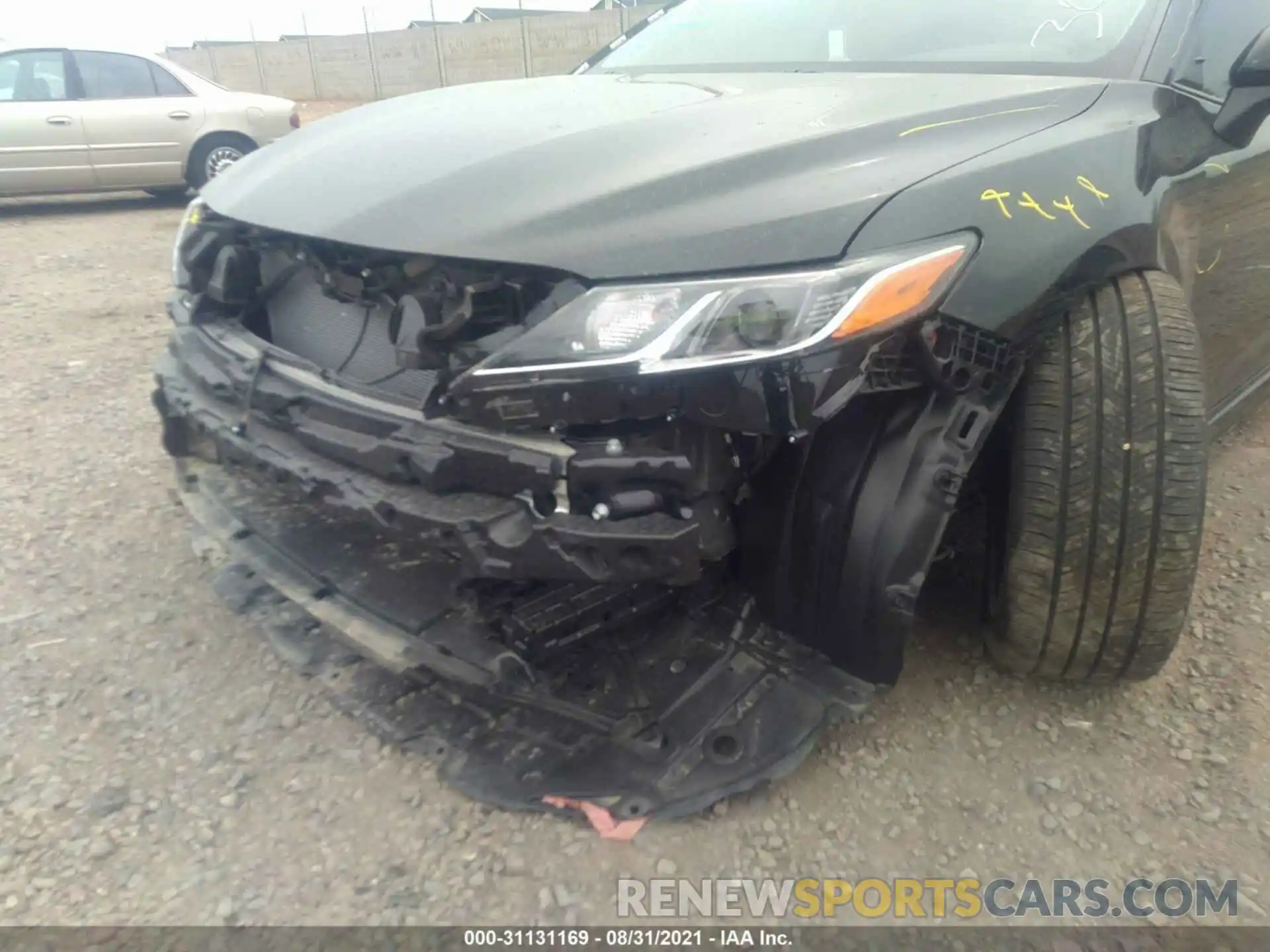 6 Photograph of a damaged car 4T1G11BK2LU018122 TOYOTA CAMRY 2020