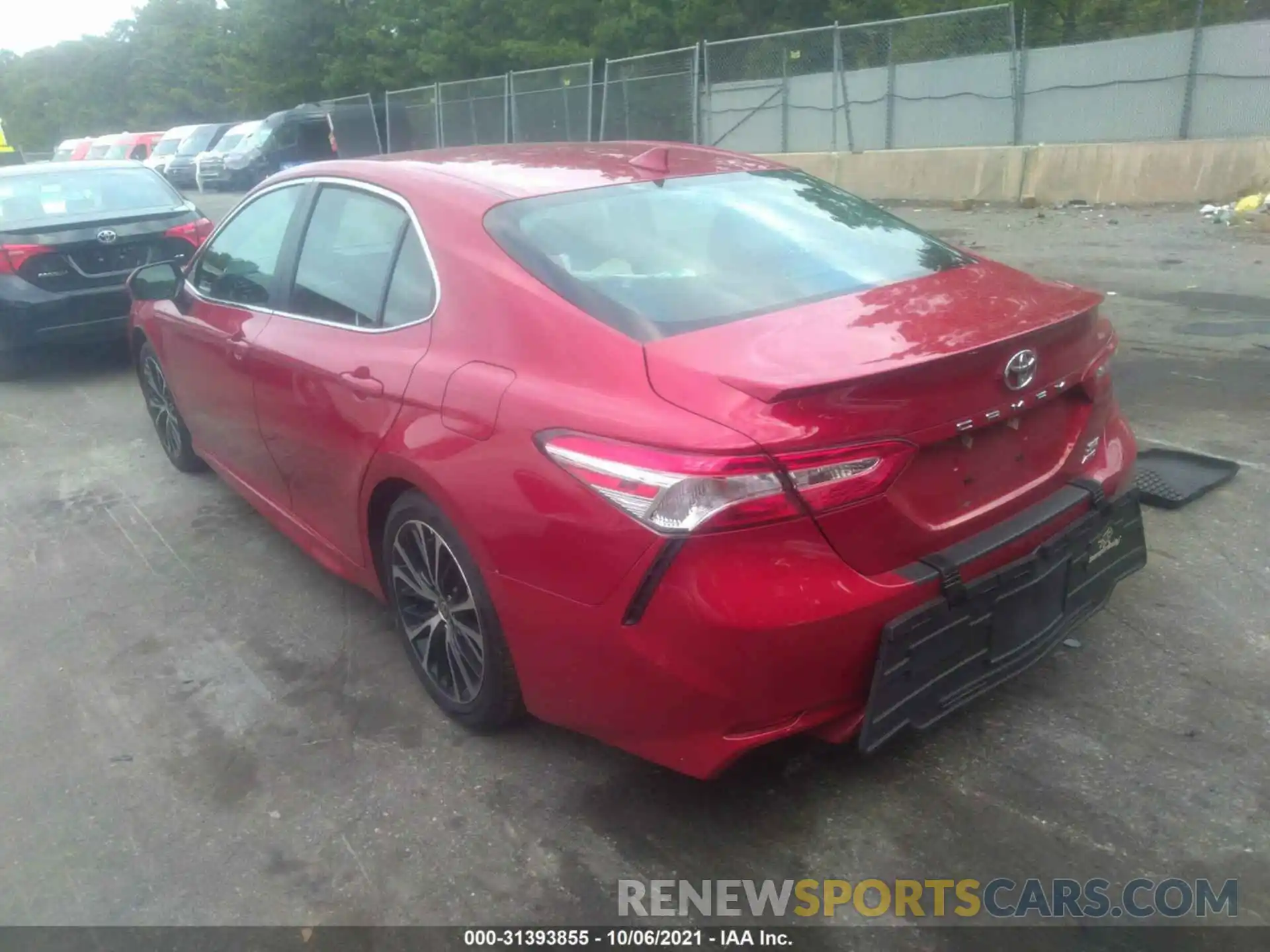 3 Photograph of a damaged car 4T1G11BK3LU007632 TOYOTA CAMRY 2020