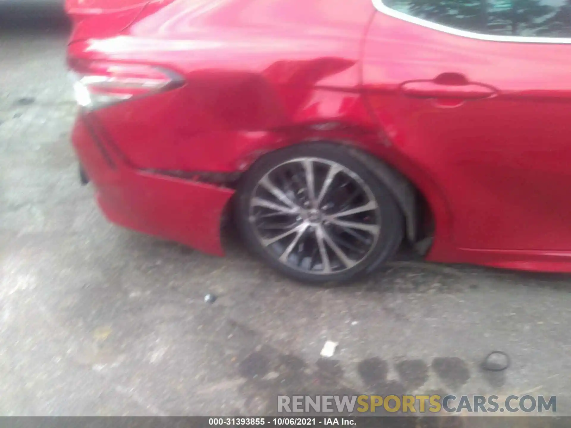 6 Photograph of a damaged car 4T1G11BK3LU007632 TOYOTA CAMRY 2020