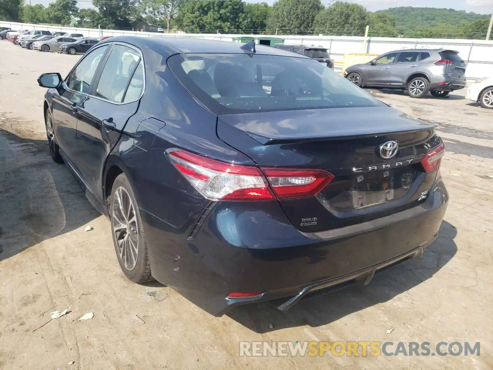 3 Photograph of a damaged car 4T1G11BK3LU010417 TOYOTA CAMRY 2020