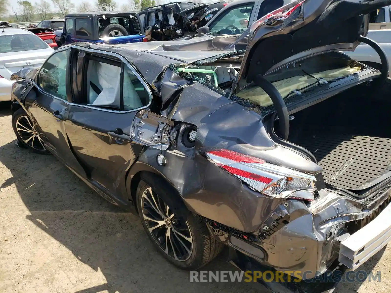 9 Photograph of a damaged car 4T1G11BK3LU013706 TOYOTA CAMRY 2020