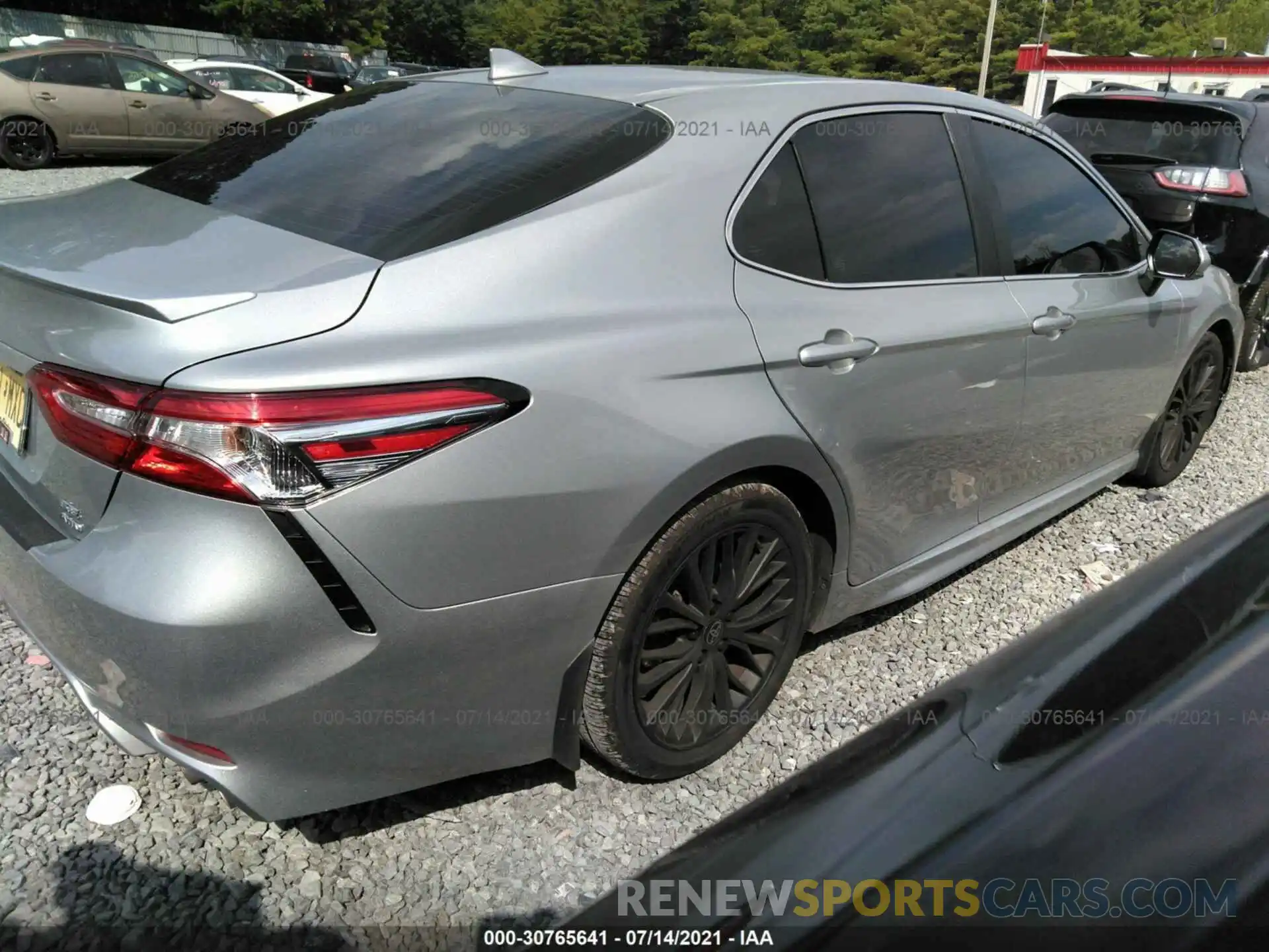 4 Photograph of a damaged car 4T1G11BK3LU016508 TOYOTA CAMRY 2020