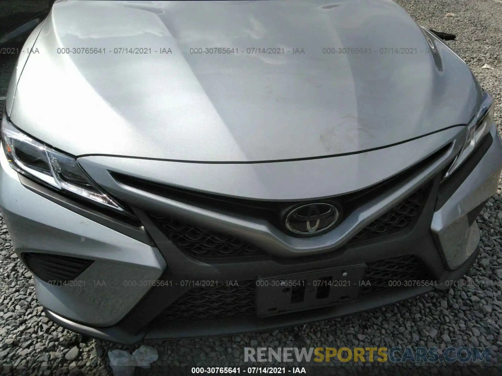 6 Photograph of a damaged car 4T1G11BK3LU016508 TOYOTA CAMRY 2020