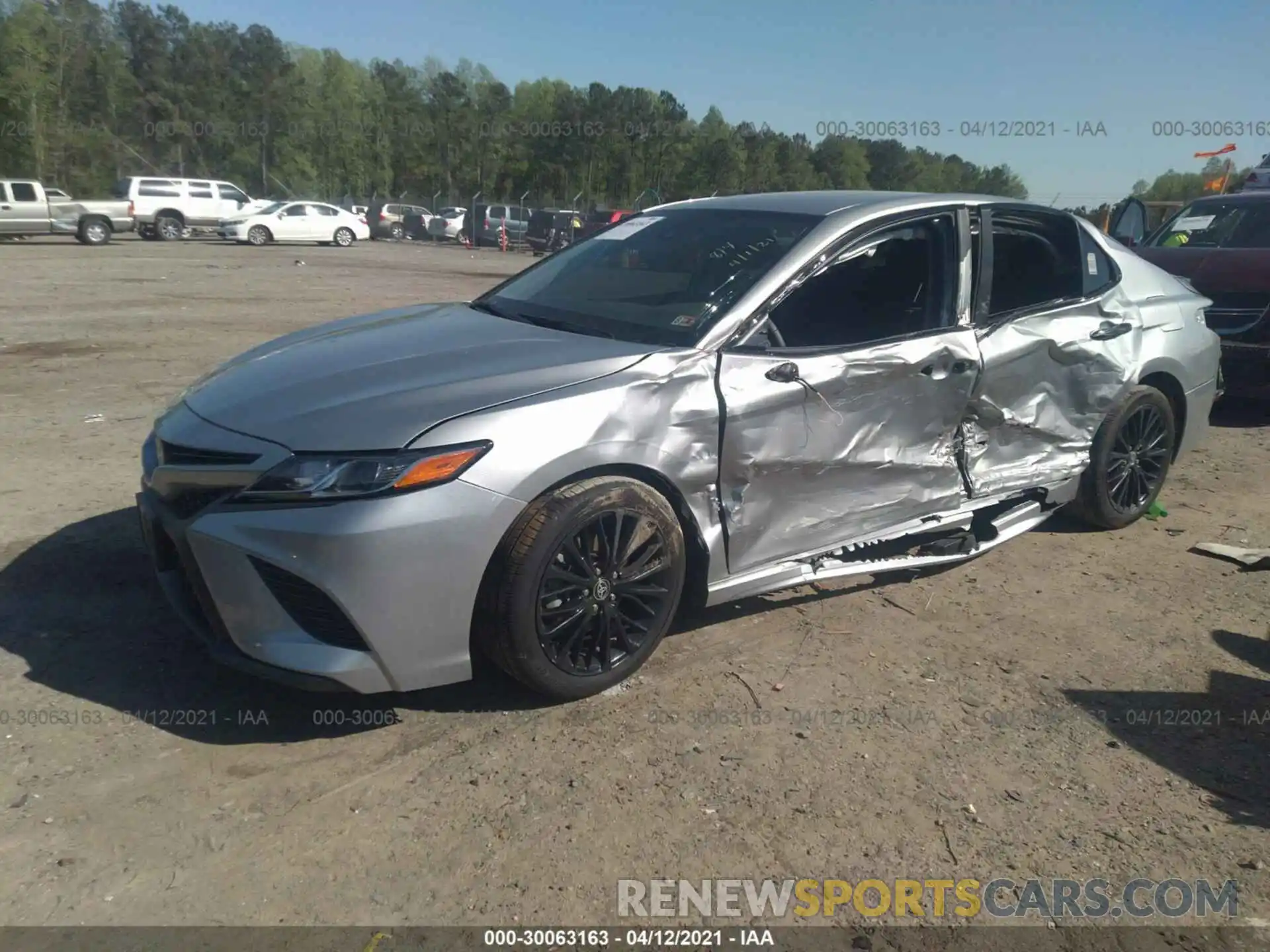 2 Photograph of a damaged car 4T1G11BK4LU003346 TOYOTA CAMRY 2020