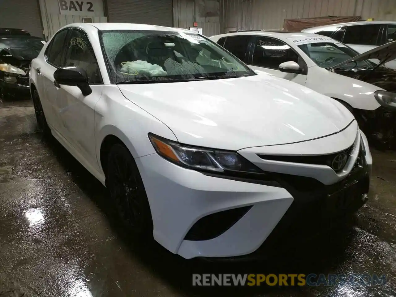 1 Photograph of a damaged car 4T1G11BK4LU006800 TOYOTA CAMRY 2020