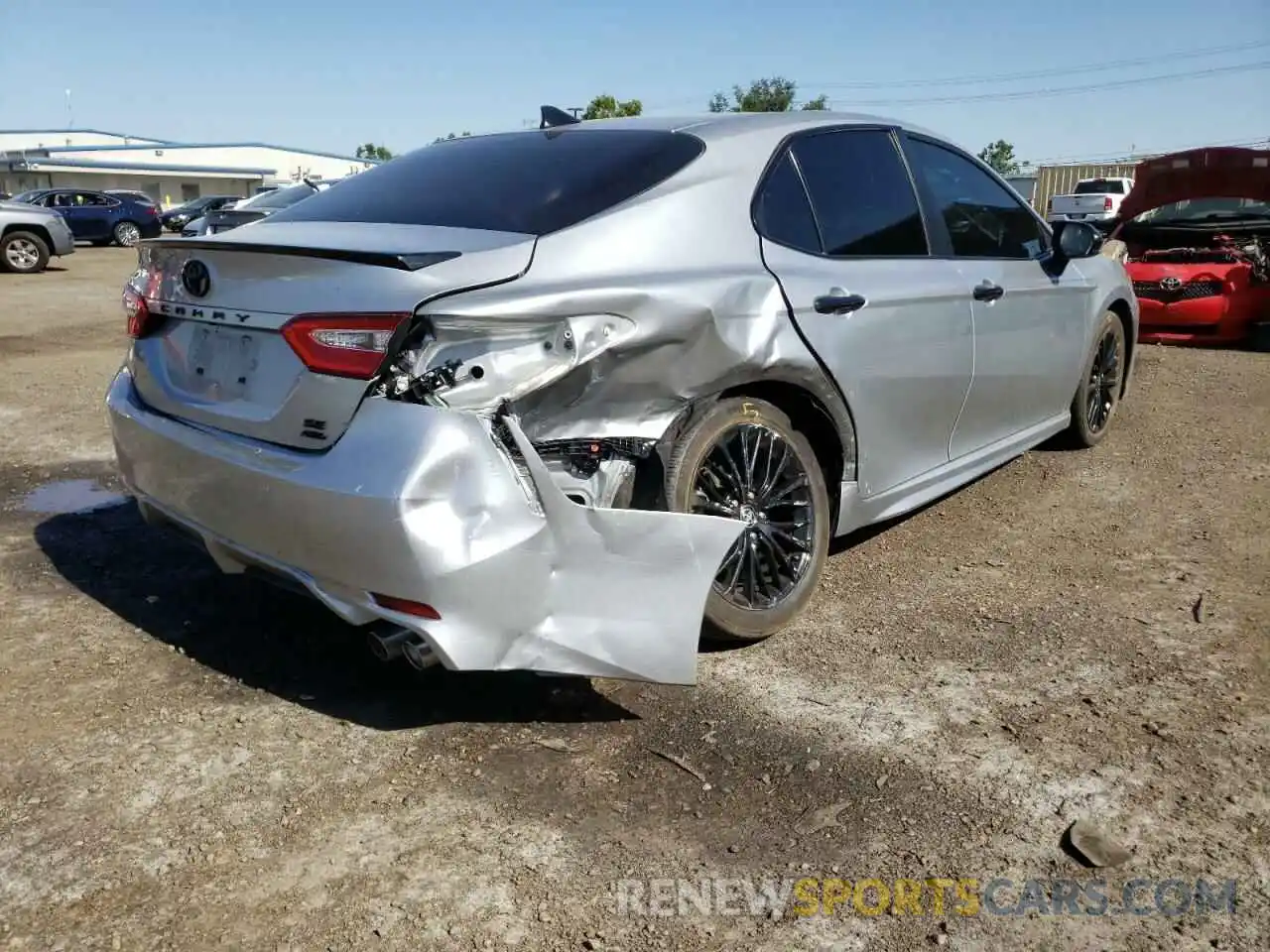 4 Photograph of a damaged car 4T1G11BK5LU005607 TOYOTA CAMRY 2020