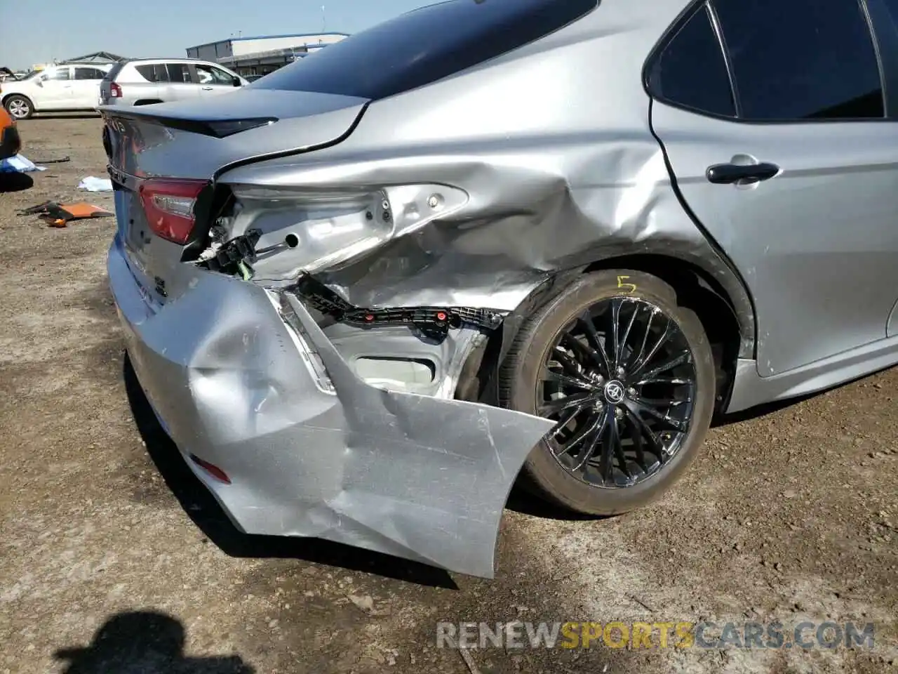 9 Photograph of a damaged car 4T1G11BK5LU005607 TOYOTA CAMRY 2020