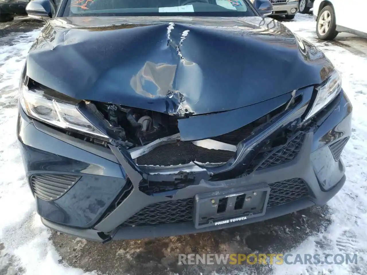 9 Photograph of a damaged car 4T1G11BK5LU009169 TOYOTA CAMRY 2020