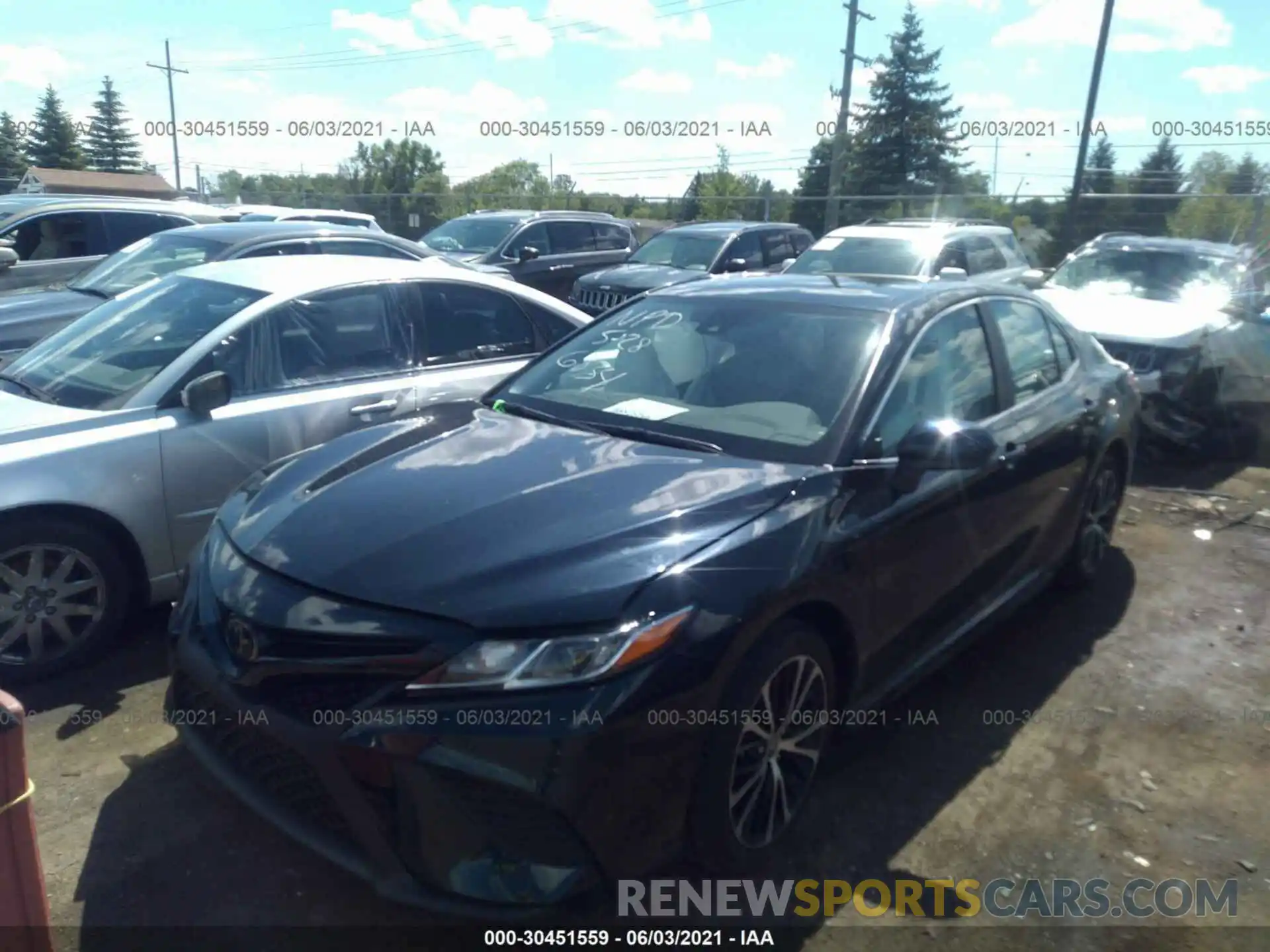 2 Photograph of a damaged car 4T1G11BK5LU016834 TOYOTA CAMRY 2020