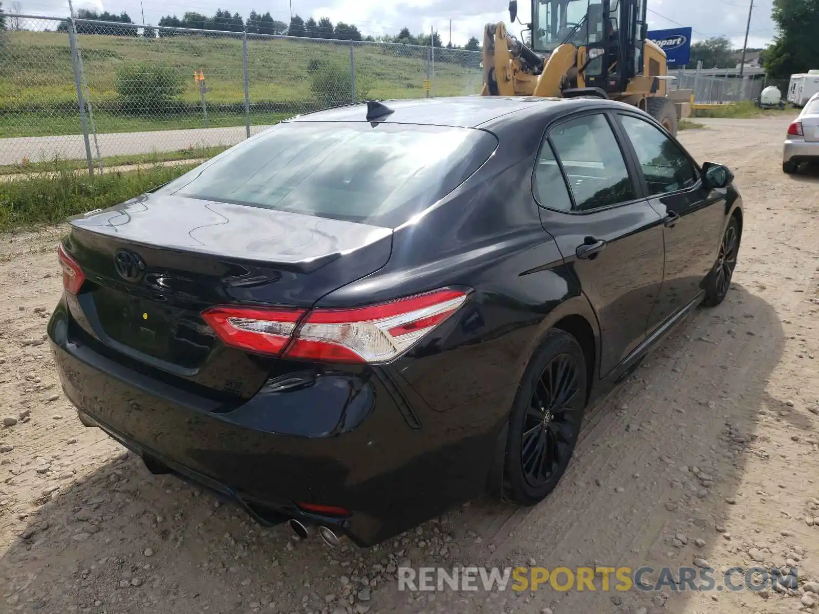 4 Photograph of a damaged car 4T1G11BK5LU018180 TOYOTA CAMRY 2020