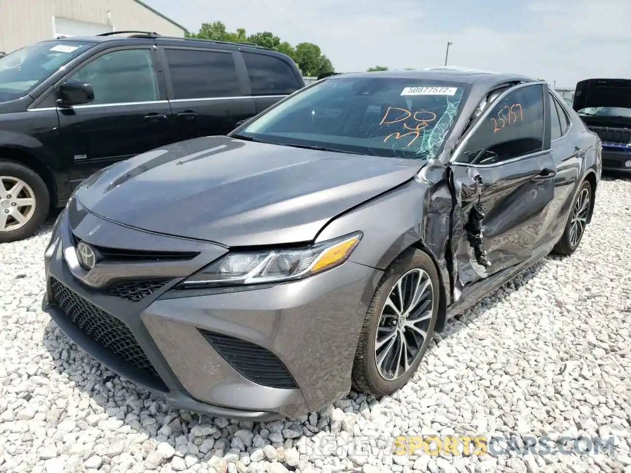 2 Photograph of a damaged car 4T1G11BK6LU003039 TOYOTA CAMRY 2020