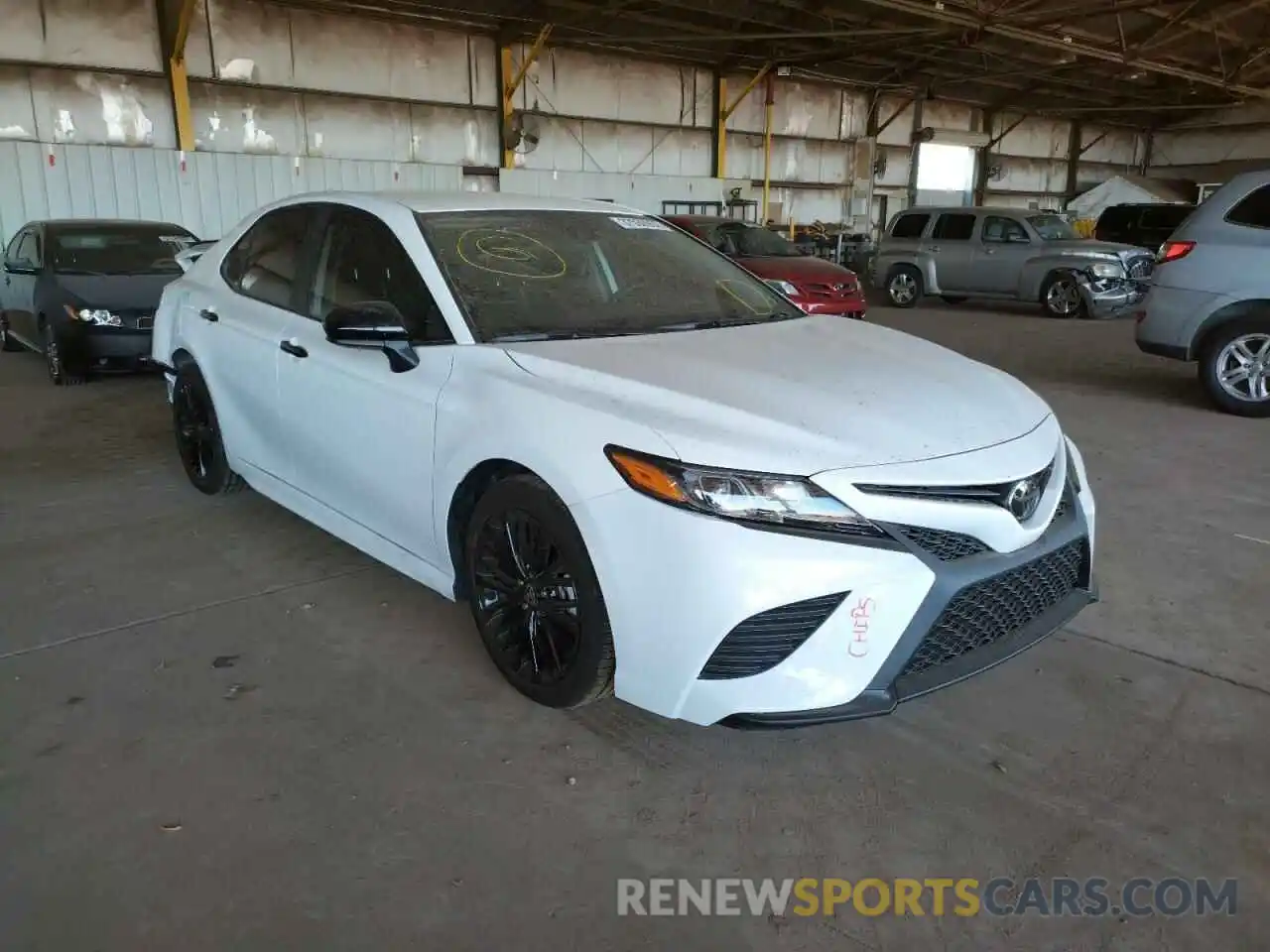 1 Photograph of a damaged car 4T1G11BK6LU017183 TOYOTA CAMRY 2020