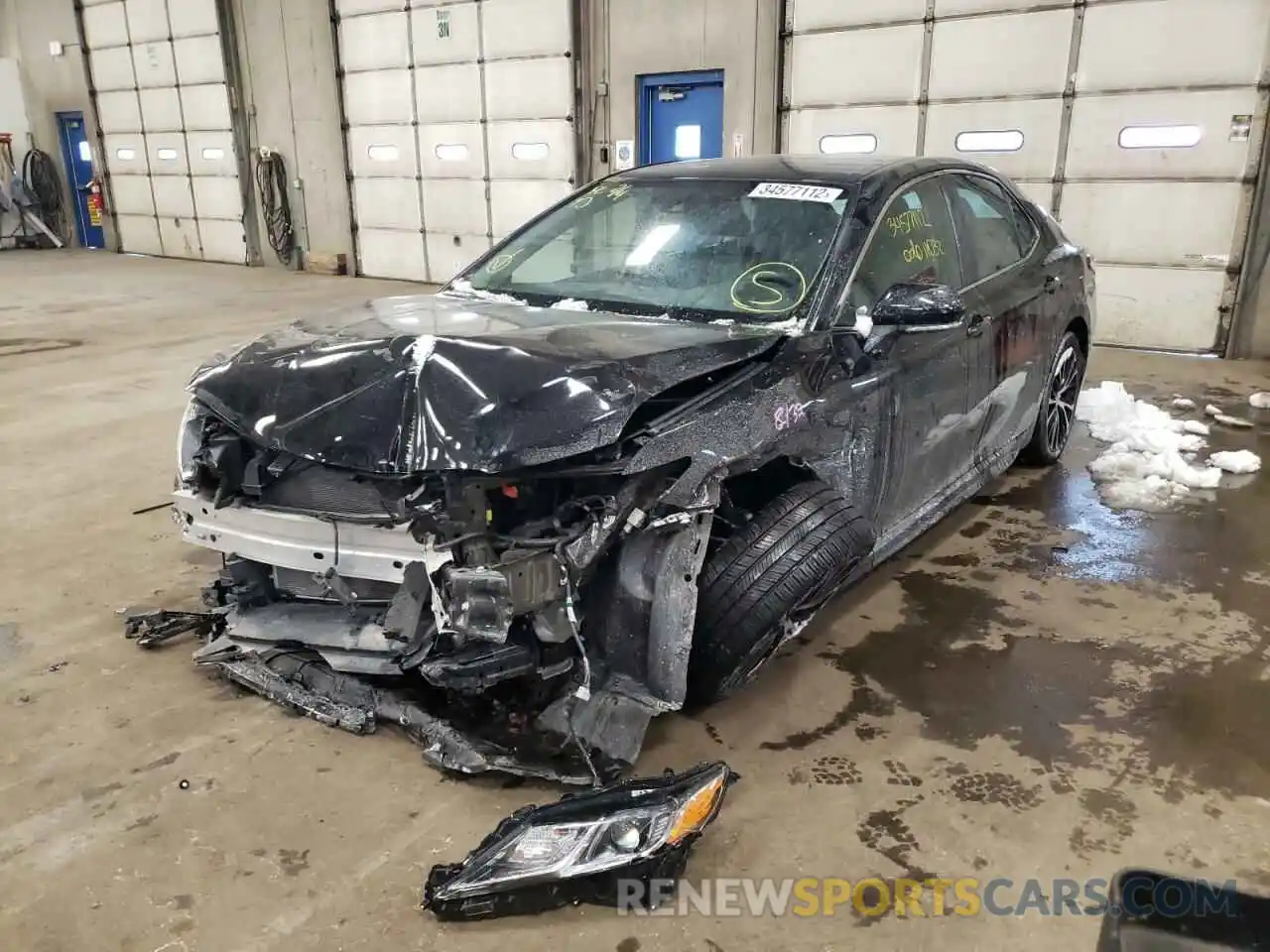 2 Photograph of a damaged car 4T1G11BK7LU016057 TOYOTA CAMRY 2020